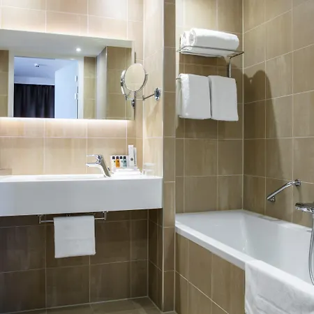 - Arena Towers By Ihg Амстердам