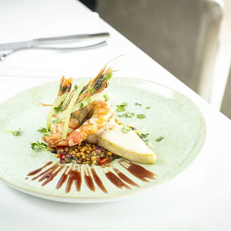 - Arena Towers By Ihg