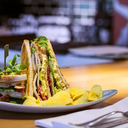 - Arena Towers By Ihg Hotel