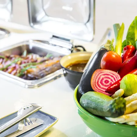 - Arena Towers By Ihg Отель Амстердам