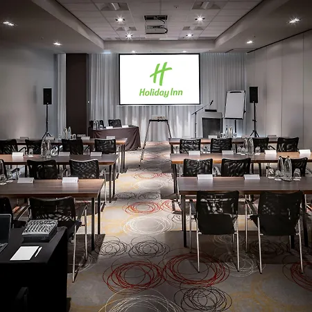 - Arena Towers By Ihg Отель