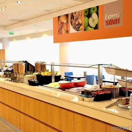 Hotel - Arena Towers By Ihg