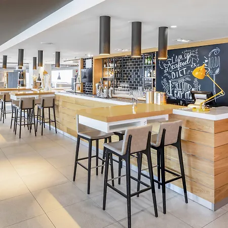 - Arena Towers By Ihg