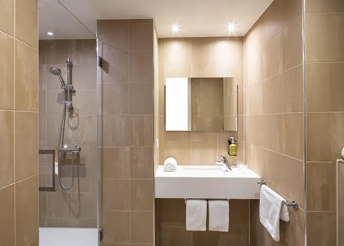 竞技场塔阿姆斯特丹假日酒店 4*